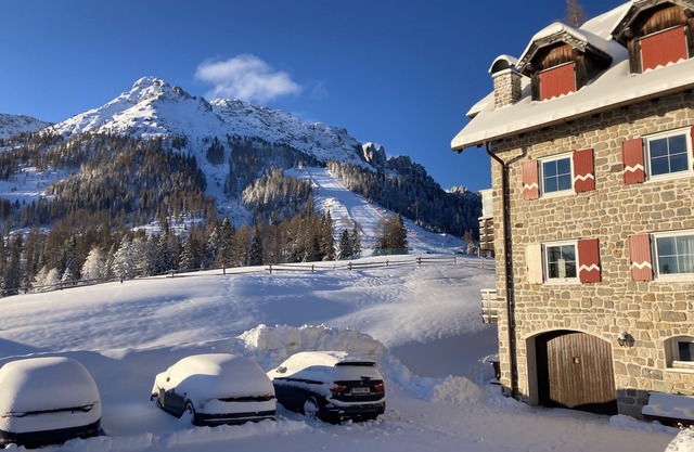 Apartment in a beautiful house in the K&K style on the slopes and in the hiking area with WIFI