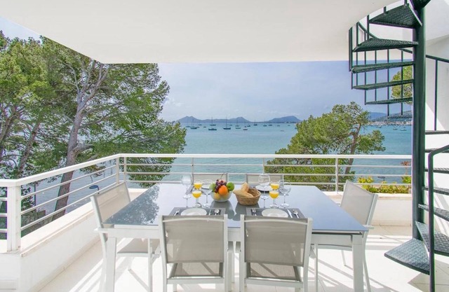 Apartamento "Isabela 2A 3 habitaciones con ático", con vistas al mar, A/A, Wi-Fi y terraza