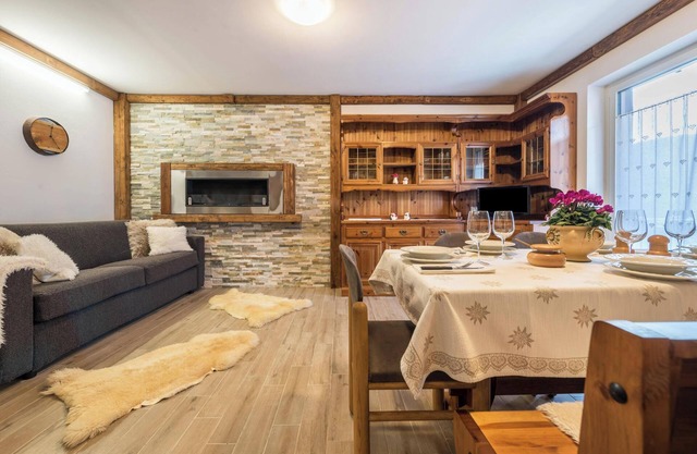 Apartamento "Casa Ferrazza Michelle" con vistas a la montaña, Wi-Fi y balcón