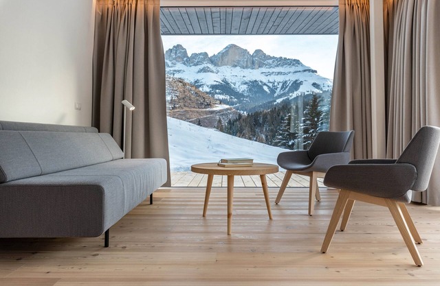 Apartamento "Karerhof Rosengarten" con vistas a la montaña, jardín privado y Wi-Fi