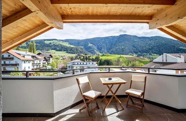 Apartamento 'Krämerhof Apt Aferer Geisler' con vistas a la montaña, jardín compartido y Wi-Fi