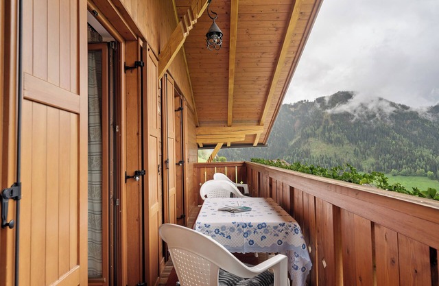 Apartamento 'Leitner' con vistas a la montaña, terraza privada y Wi-Fi