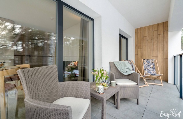 Apartment Lukecin Near Beach and Pool