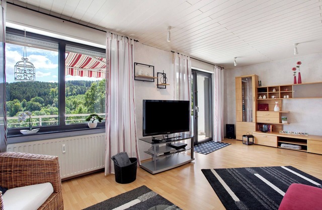 Apartamento 'Lux' con jardín privado, balcón y Wi-Fi