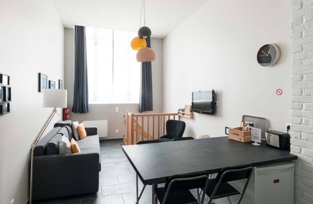 Apartment n°1 in the city center 2 minutes from the Places Arras and the belfry