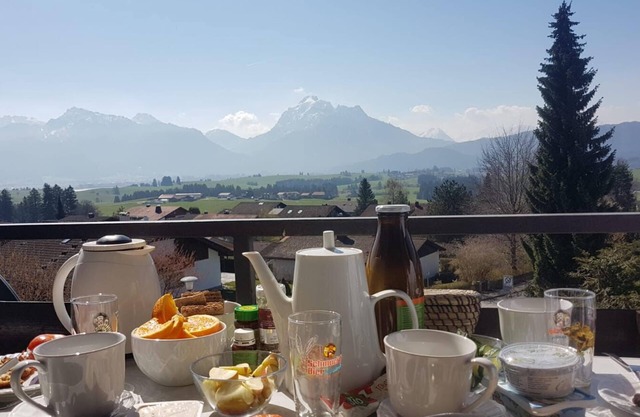 Apartamento 'Neuschwanstein-blick' con vistas al lago, jardín compartido y Wi-Fi