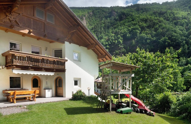 Apartamento 'Oberbodnerhof' con vistas a la montaña, terraza privada y Wi-Fi