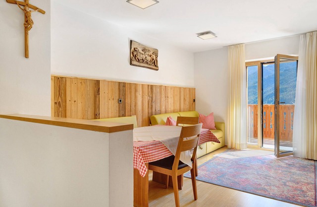 Apartamento 'Oberhemberger Hof Oanser' con vistas a la montaña, terraza compartida y Wi-Fi