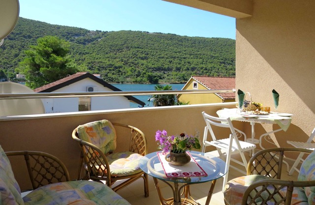 Apartamento Perisa by Interhome