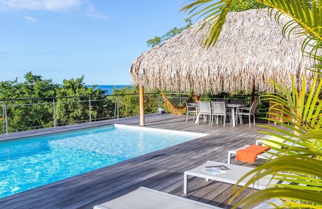 Apartamento-Royal-Habitación con desagüe-Vista a parte del mar-Piscine et Sal...