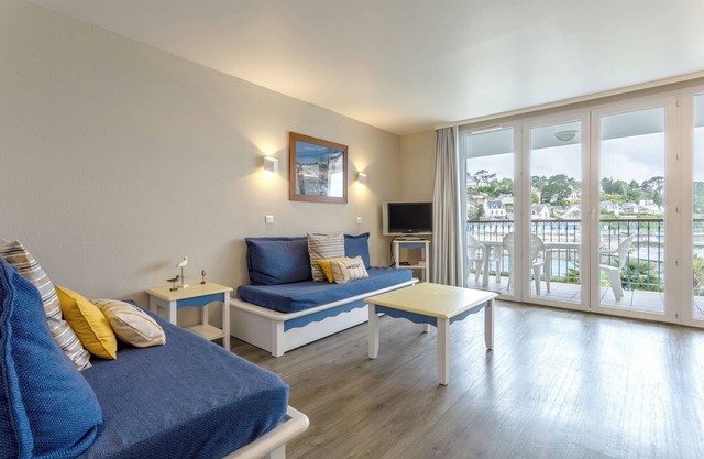 Apartamento 'Appartement Vue Mer Sur Plage' con vistas al mar, piscina compartida y Wi-Fi