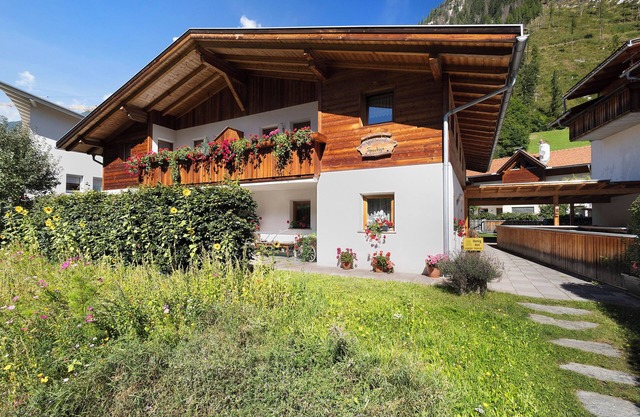 Apartamento 'Speckign 1' con vistas a la montaña, balcón y Wi-Fi