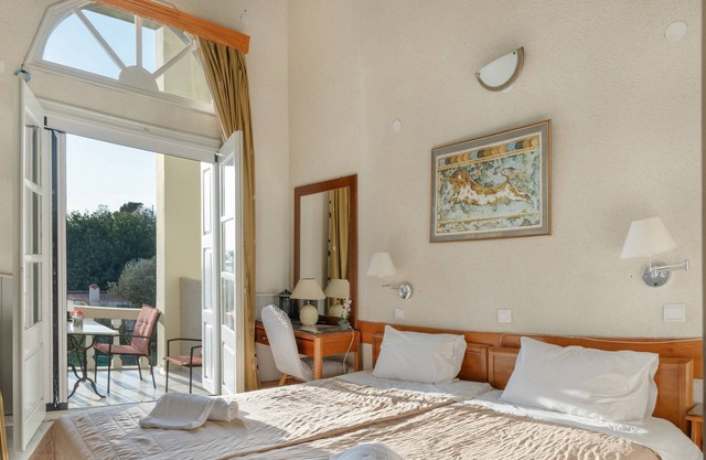 Apartamento 'Two-Bedroom No 4' con vistas al mar, Wi-Fi y aire acondicionado