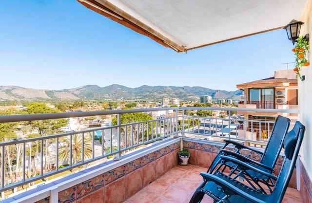 Apartamento 'Vistas Mediterráneo' con vistas a la montaña y al Mediterráneo