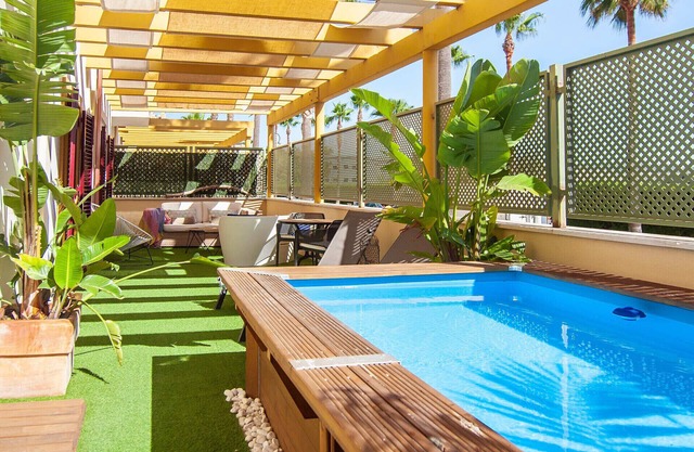 Apartamento 'Waterfront Polo Royale I' con Piscina Privada, Wi-Fi y Aire Acondicionado