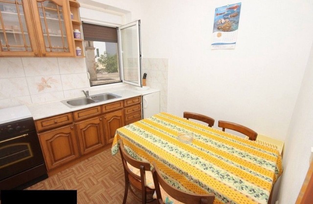 Apartment Zvone (10708-A2) - Veli Rat (Dugi otok)