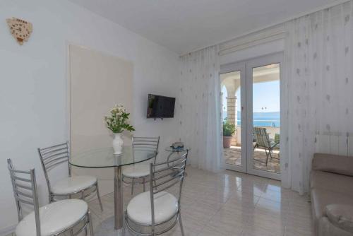 Apartments in Ravni - Istrien 30383
