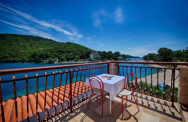 Apartamentos Malo Lago - Apartamento de un dormitorio con balc��n y vistas al mar - 2 ° piso (Apartamento 6)