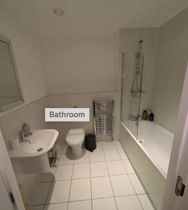 ApartmentSleeps3-Balcony-Near CanaryWharf-Gym