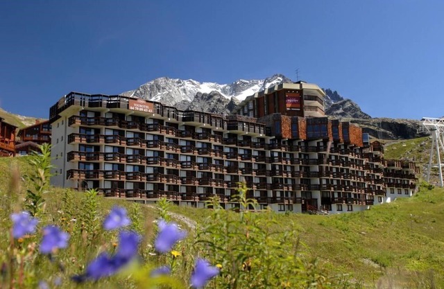 Appartement à Prix Abordable avec Vue sur les les Pistes | ¡Accès DIRECT aux Pistes!