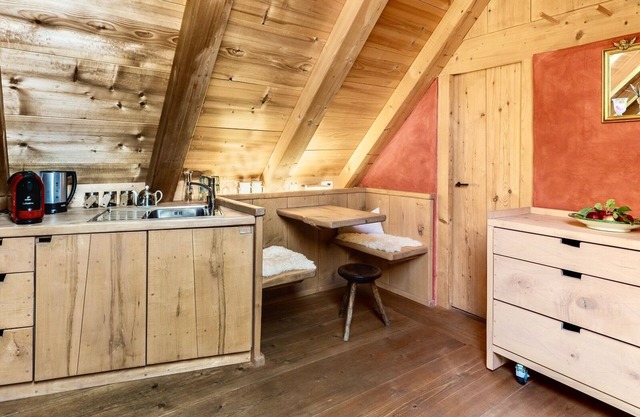 Apartamento hayloft en el estudio del ático con ducha / WC