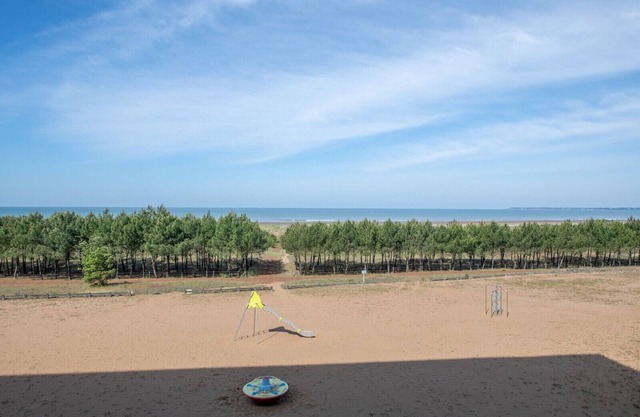 Apartamento frente al mar y pinos