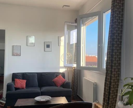 Appartement 2 pièces à 15 min De la Défense