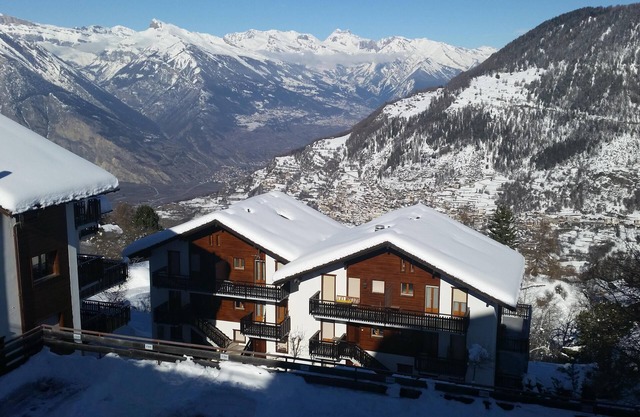 Apartamento grande y clásico en La Tzoumaz, 4 Vallees, Suiza para 6 personas