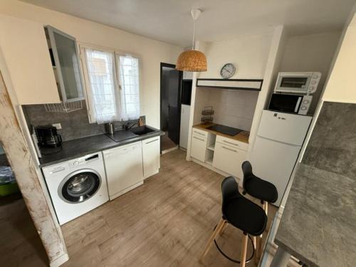 Appartement centre-ville Narbonne 5 personnes, climatisé, 2 chambres