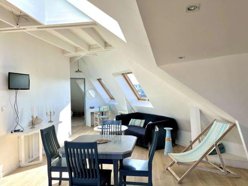 Appartement charme avec vue mer, proche plages et commerces - FR-1-479-220