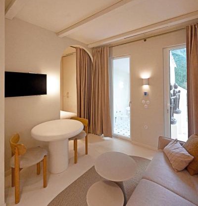 Appartement d architecte - wifi, AC, 3 pers