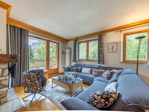 Appartement de standing 75m² avec Wifi, cheminée, balcon et garage - Val d’Isère (Le Praz) - FR-1-694-359