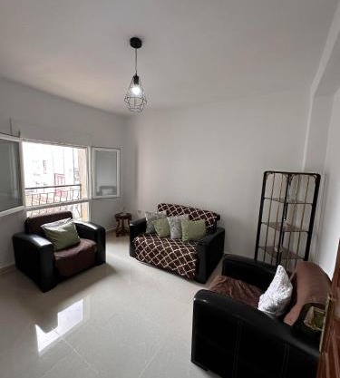 Appartement F3 Bouzaaroura Skikda