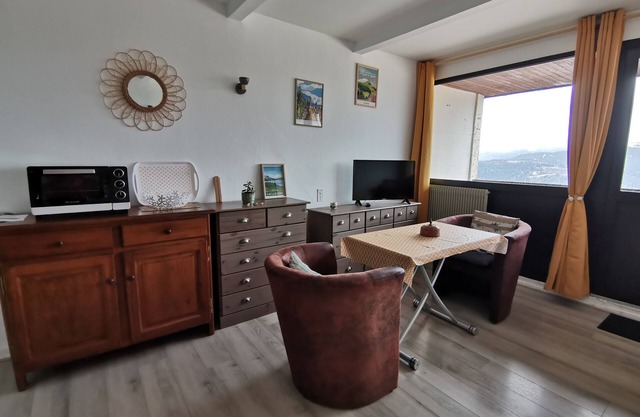 Appartement Lumineux Cosy Dans le Massif du Sancy Pour Amoureux de la Nature 🌼