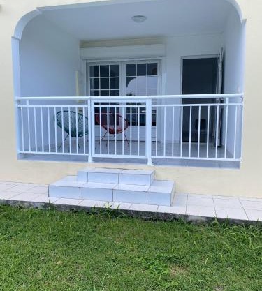 Appartement moderne au Gosier avec jardin et terrasse