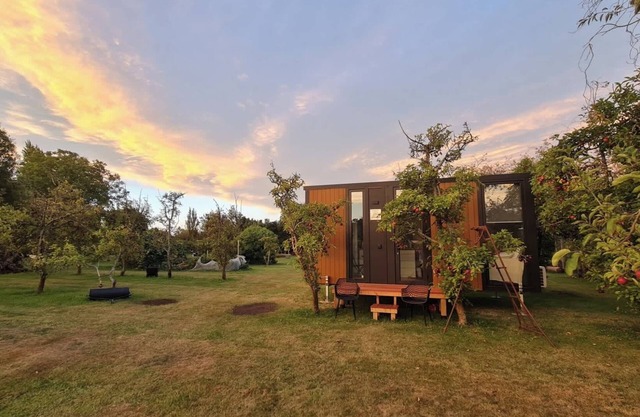 Applewood Cabin 2 by Tiny Away