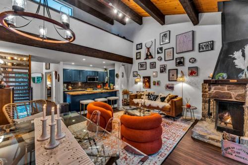 Apres All Day Stylish Retreat Near Beach & Slopes