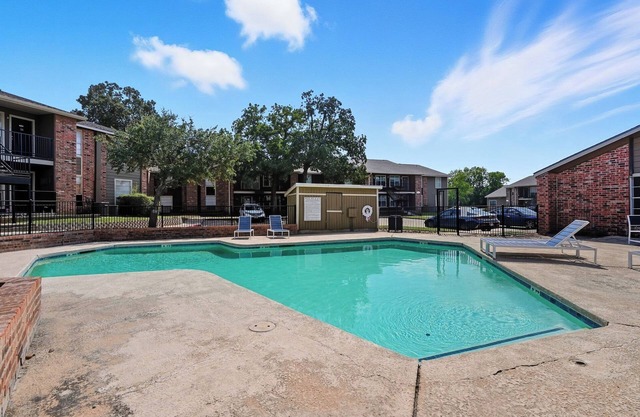 Apt. In college station TX. Mins to major hospitals and A&M U