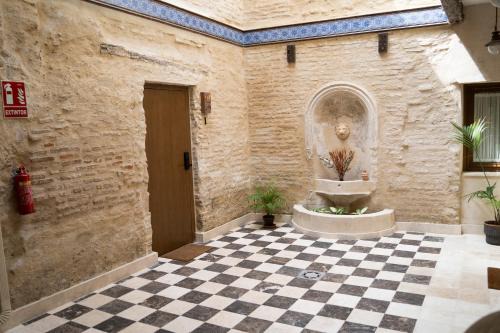 Arena Centro Rooms&Suites, by Homing U