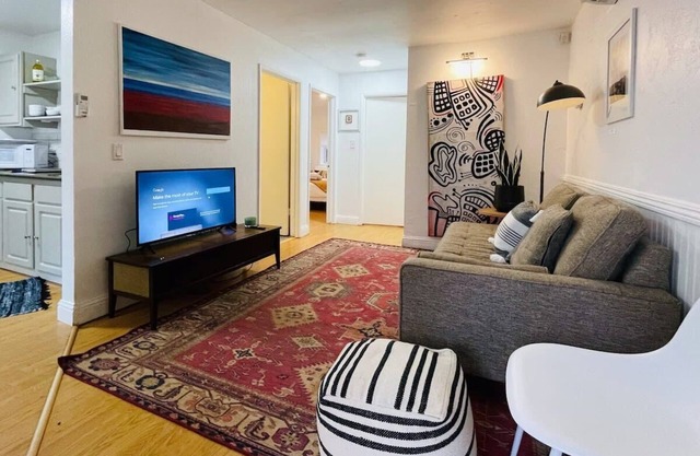 Artist's retreat near the heart of the city