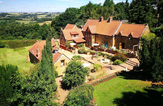 Aslan, C. S Lewis inspiró alojamiento en los Cotswolds de Oxfordshire. Duerme 6