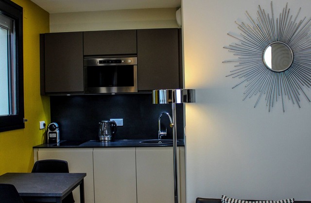 En casa en Clermont: estudio apart-hotel, place de Jaude
