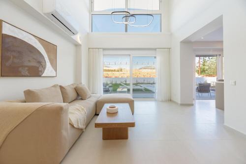 Athenean Private Pool Heaven