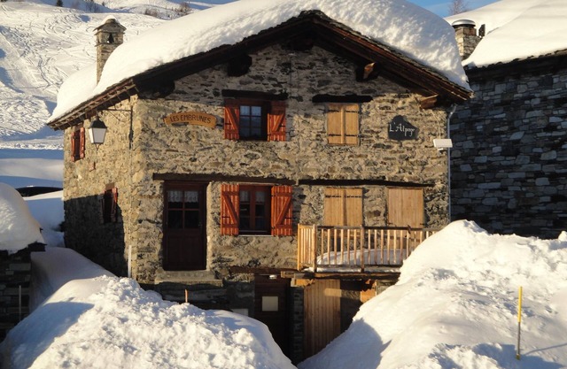 Auténtico chalet de Saboya al pie de las pistas en Francia / Italia resort
