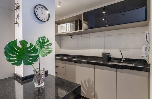 Av0111 Studio Avanhandava