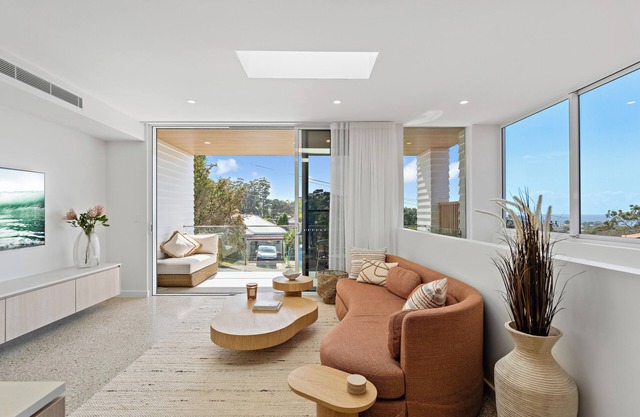 Avista Thirroul.... A Designer Coastal Retreat on the South Coast of NSW