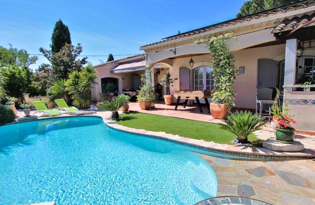 Awesome Home In Les Angles