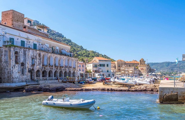 Awesome Home in Maria di Castellabate With Wifi and 2 Bedrooms