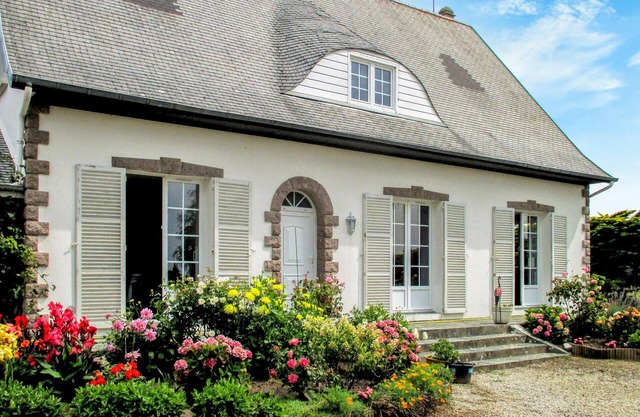 Impresionante casa en Surville con WiFi