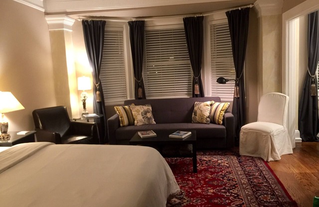 Nob Hill Studio Disponible pronto, septiembre de 2019